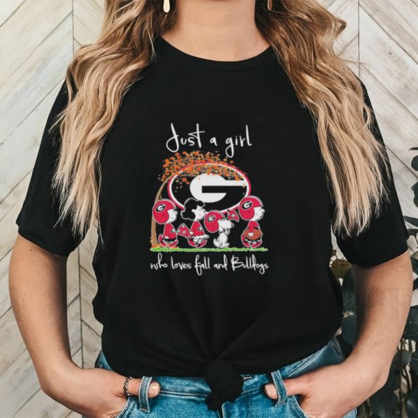 Official The Peanuts Just a girl who loves fall and Georgia Bulldogs Shirt