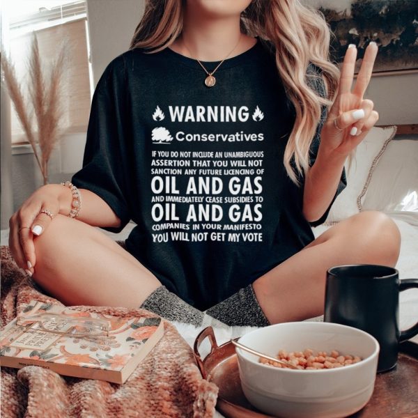 Chris Packham warning conservatives democrats no oil and gas shirt