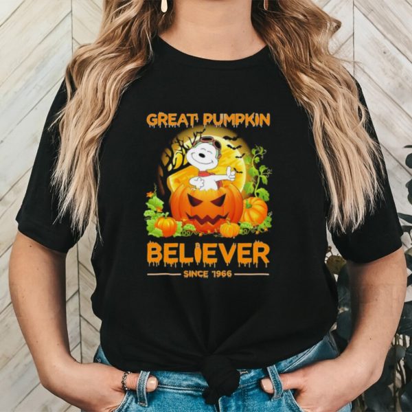 Halloween Snoopy great pumpkin believer 1966 shirt