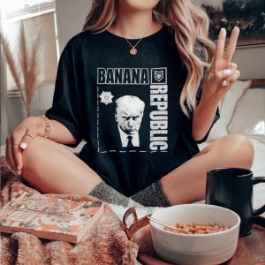 Men’s Trump mugshot Banana Republic shirt