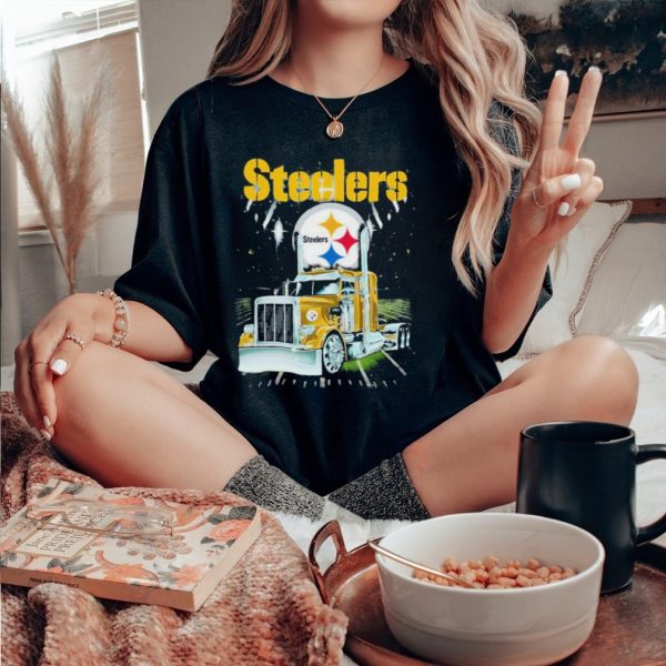 Trucker love Pittsburgh steelers shirt