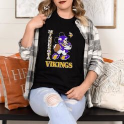 Design Minnesota Vikings Quarterback Mickey Mouse 2024 Shirt