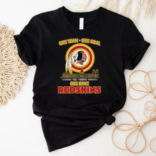 Forever Washington Redskins one team one goal one name skyline shirt