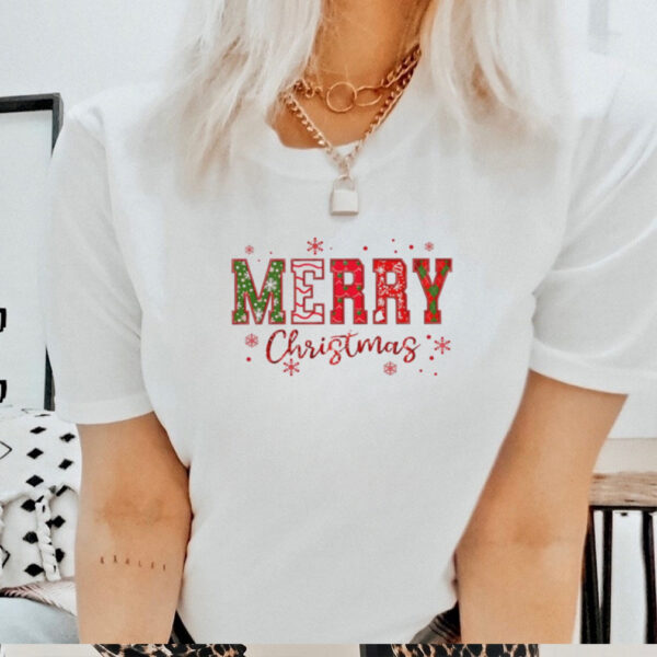 Gliter Merry Christmas wrapping paper pattern shirt