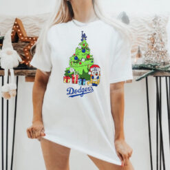 Los Angeles Dodgers Bluey Chilli Christmas Tree shirt