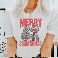 Merry Squatchmas Bigfoot Santa hat Christmas shirt