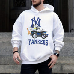 New York Yankees Bluey friends riding car shirt