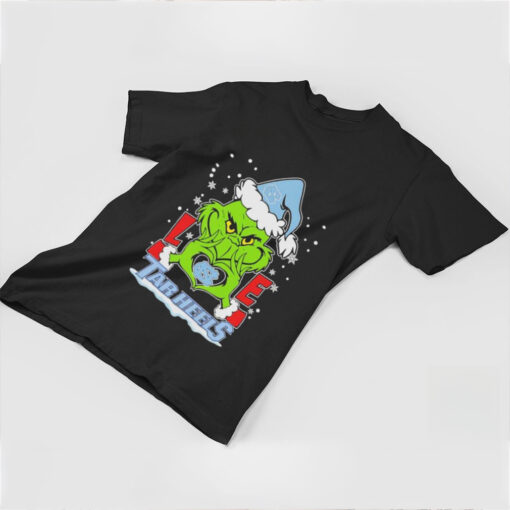 Grinch Hand Love North Carolina Tar Heels Christmas Shirt