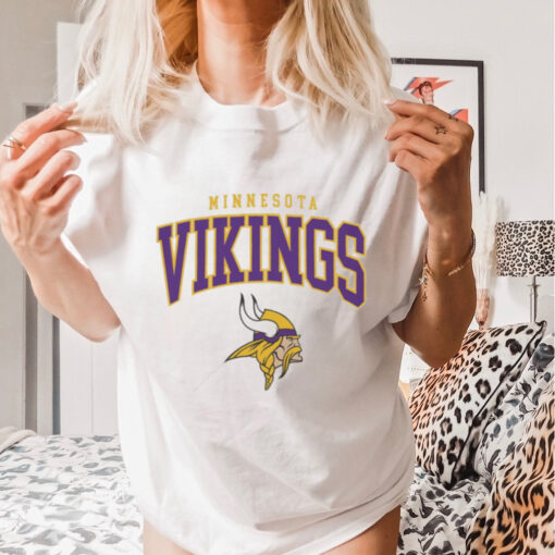 Minnesota Vikings Classic Arched Logo Shirt