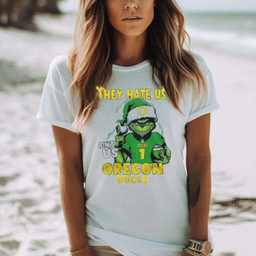 Official Sana Grinch They Hate Us Because They Ain’t Us Oregon Ducks Christmas 2024 Shirt