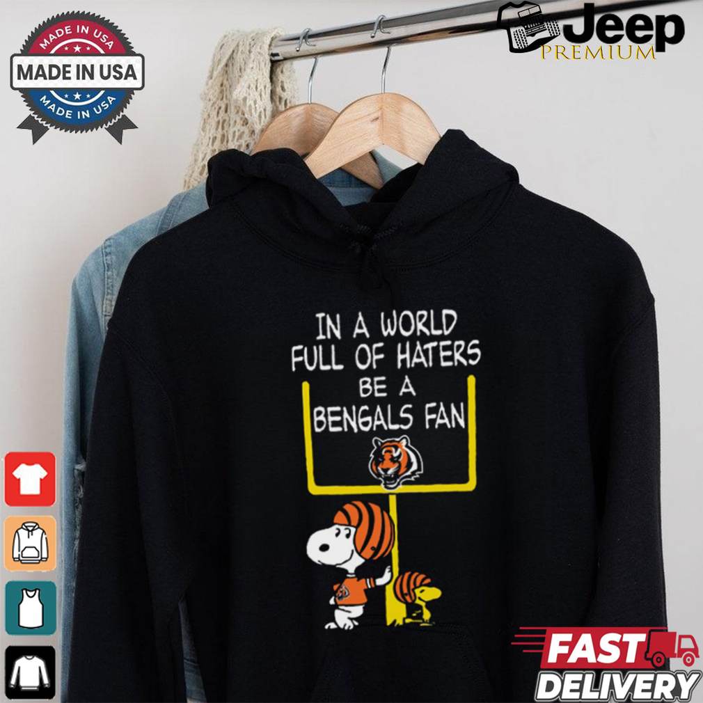 Be A Bengals Fan Cincinnati Bengals x Snoopy Mashup Shirts