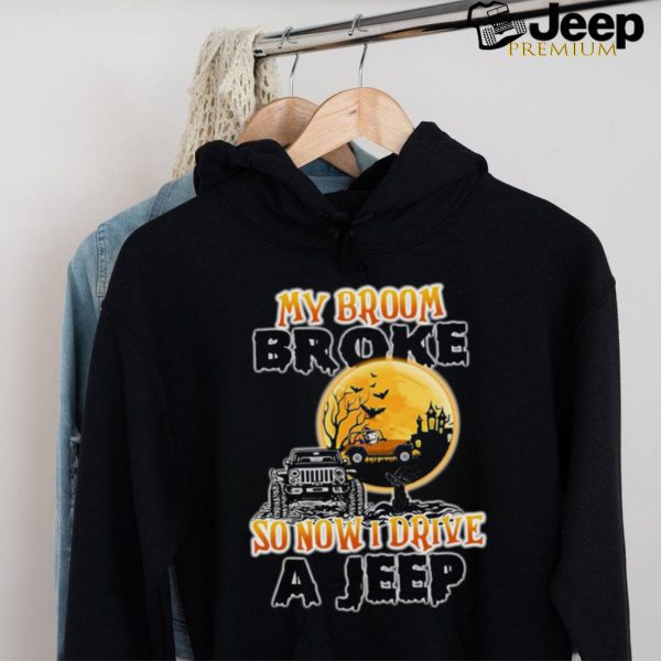 Black cat my broom broke so now I drive a jeep Halloween 2024 Shirt