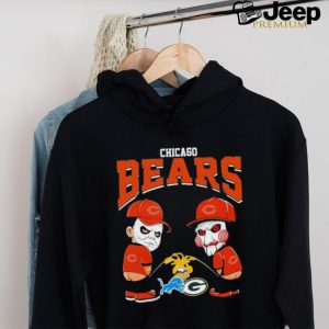 Michael Myers And Billy The Puppet X Chicago Bears Pee On NFL Teams Halloween Shirt