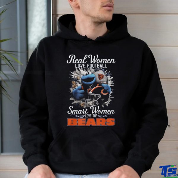 Real Women LOVE FOOTBALL Smart Women LOVE THE BEARS shirt