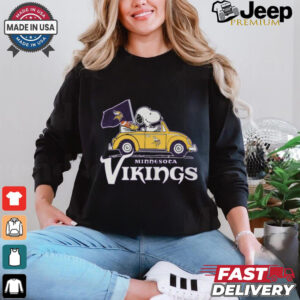 Snoopy Minnesota Vikings shirt