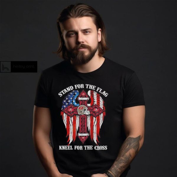 Tampa Bay Buccaneers Stand For The Flag Kneel For The Cross 2024 T shirt