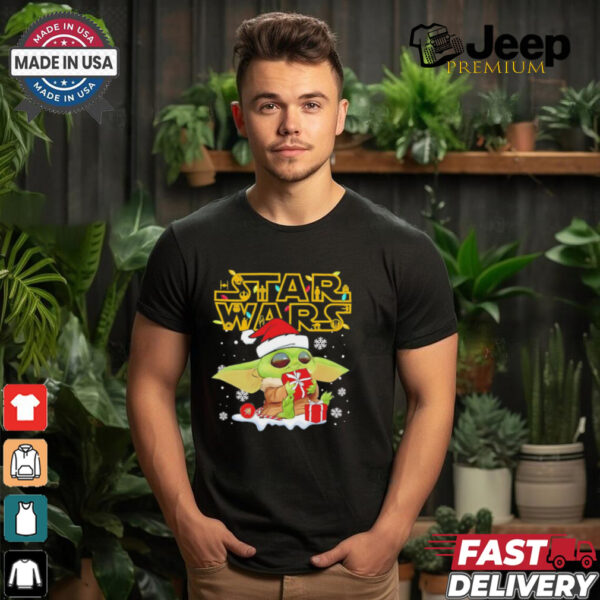 Baby Yoda Starwars Christmas gift shirt