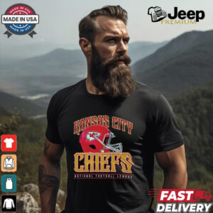 Kansas City Chiefs Helmet Garment Dyed Heavyweight T Shirt