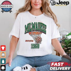 Mitchell & Ness HWC _68 Logo Swagger Milwaukee Bucks T Shirt