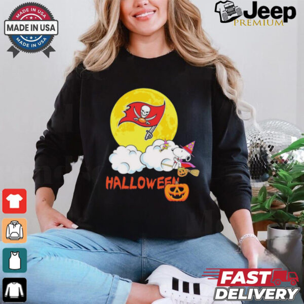 Snoopy Tampa Bay Buccaneers NFL Halloween 2024 Shirt