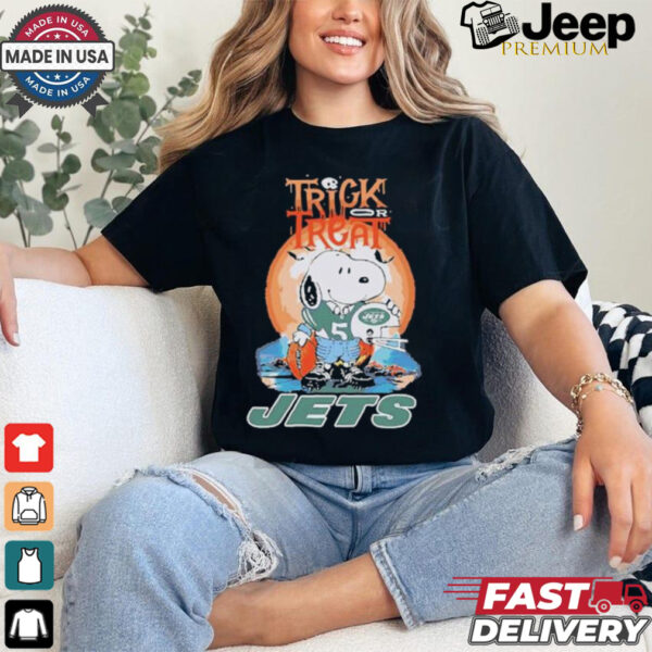 Trick Treat Snoopy Teams New York Jets Halloween Shirt