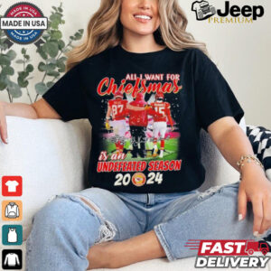 Kansas City Chiefs All I Want For Chiefsmas Is An Undefeated Season 2024 Shirt