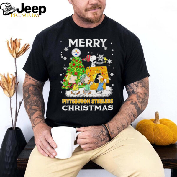 Snoopy and friends Merry Pittsburgh Steelers Christmas 2024 shirt