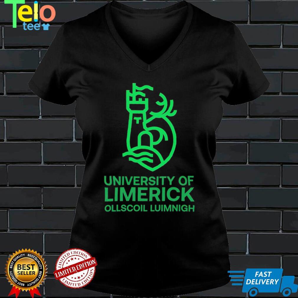 University of Limerick Ollscoil Luimnigh shirt